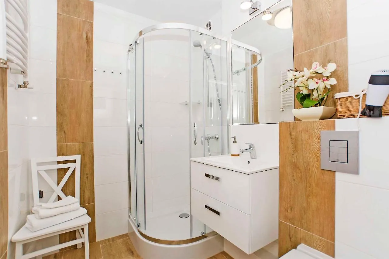 Apartament Kapitanski Do 6 Osob-25 Min Od Plazy Gdansk 0*,
